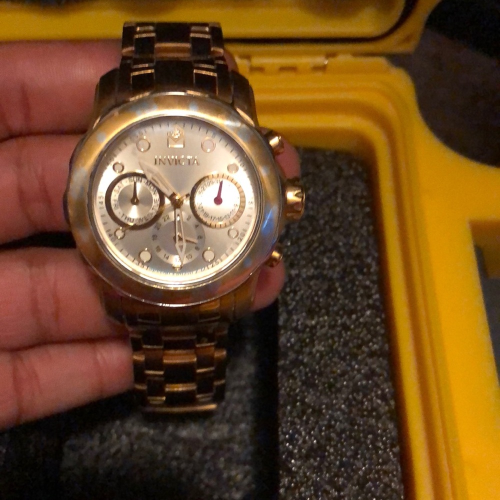 Invicta Gold Watch (NEEDS BATTERY!!!)